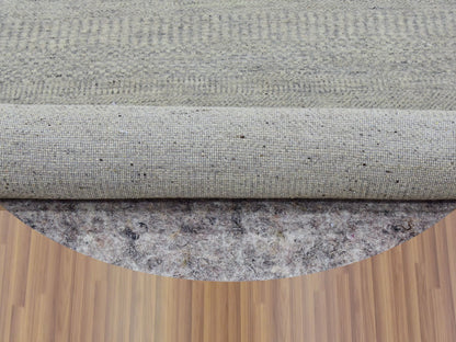 Modern / Contemporary hand-knotted wool rug in Gray, 4'10" x 4'10" — SKU O079716 (view 3)