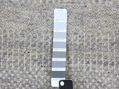 Modern / Contemporary hand-knotted wool runner in Gray, 4' x 10'6" — SKU O079717 (view 4)