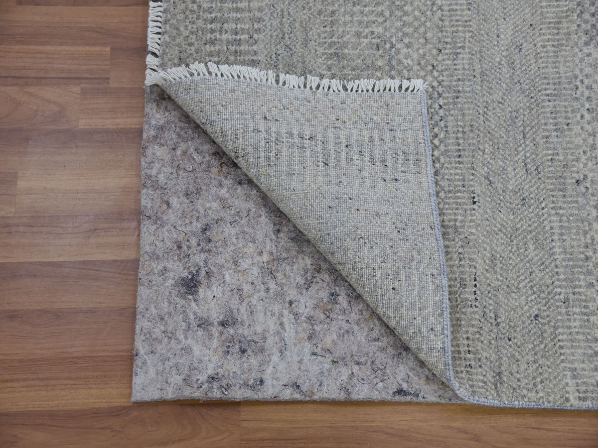 Modern / Contemporary hand-knotted wool runner in Gray, 2'7" x 32'1" — SKU O079718 (view 3)