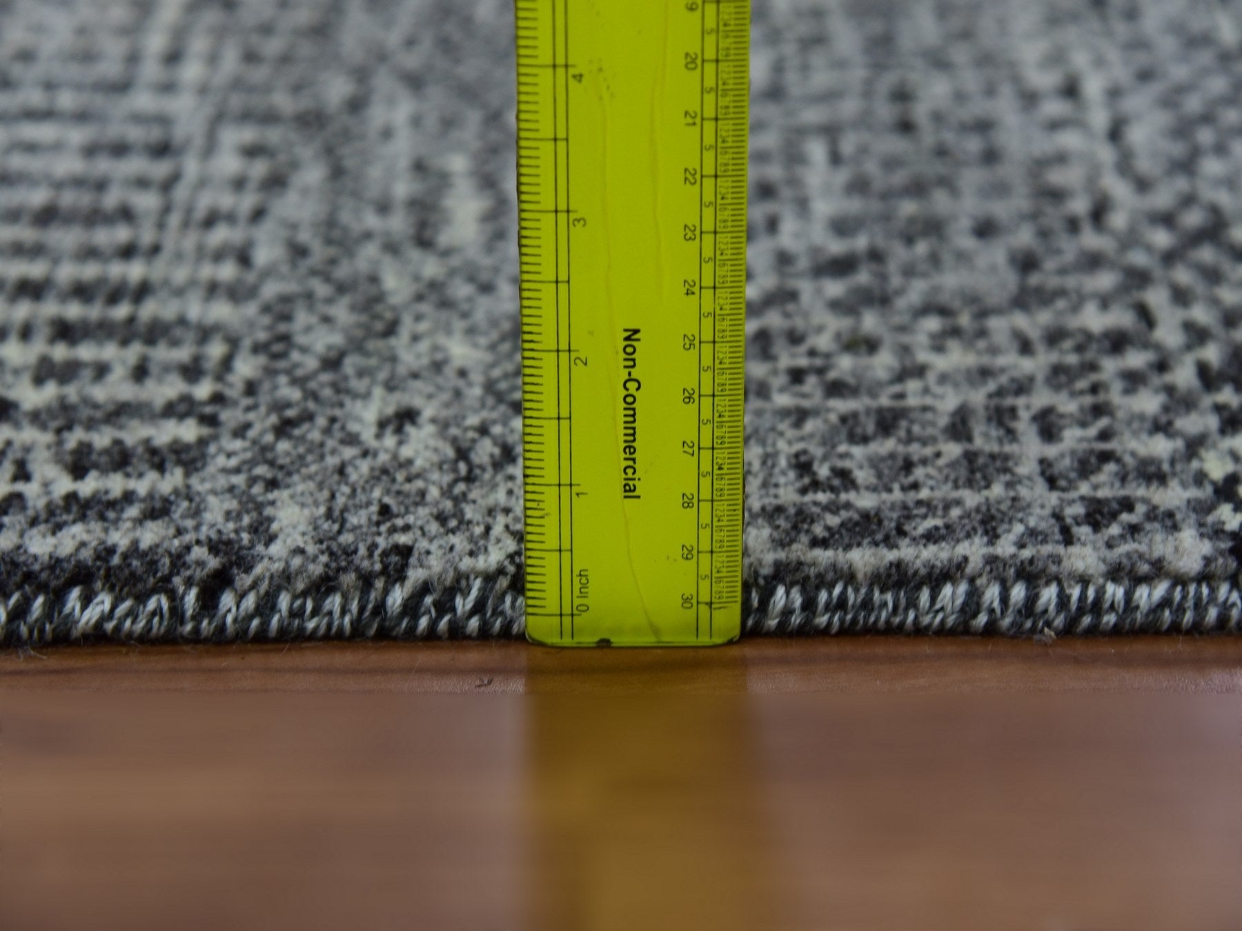Modern / Contemporary hand-knotted wool runner in Gray, 2'5" x 32'3" — SKU O079736 (view 6)