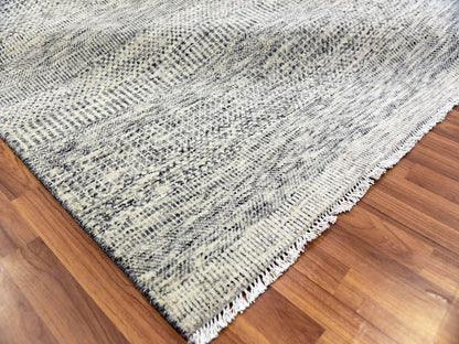 Modern / Contemporary hand-knotted wool rug in Gray, 12'2" x 15'4" — SKU O079737 (view 6)