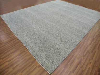 Modern / Contemporary hand-knotted wool rug in Gray, 12'2" x 15'4" — SKU O079738 (view 3)