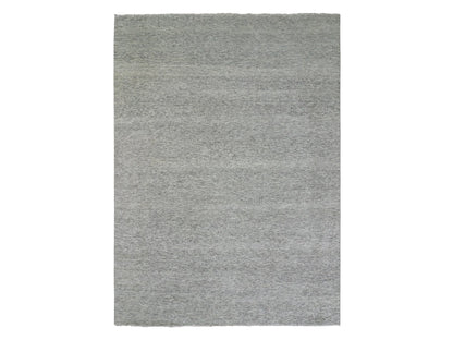 Modern / Contemporary hand-knotted wool rug in Gray, 10' x 13'10" — SKU O079739