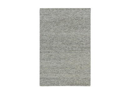 Grey 4'0" x 6'2" Modern / Contemporary Hand knotted Wool Rug - Sku: O079743