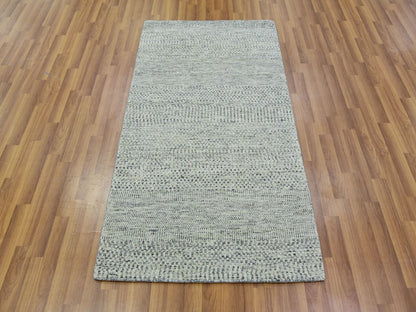 Modern / Contemporary hand-knotted wool rug in Gray, 3' x 5'6" — SKU O079747 (view 2)