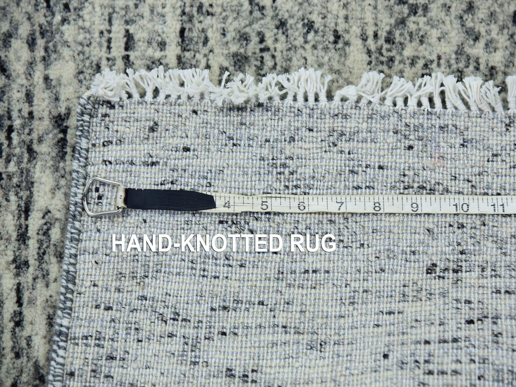 Modern / Contemporary hand-knotted wool runner in Gray, 2'5" x 29'7" — SKU O079751 (view 7)