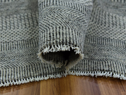 Modern / Contemporary hand-knotted wool rug in Gray, 11'11" x 11'11" — SKU O079755 (view 5)