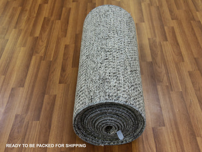 Modern / Contemporary hand-knotted wool runner in Gray, 2'4" x 27'9" — SKU O079758 (view 5)