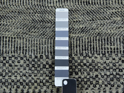 Modern / Contemporary hand-knotted wool rug in Gray, 12'1" x 12'1" — SKU O079761 (view 7)