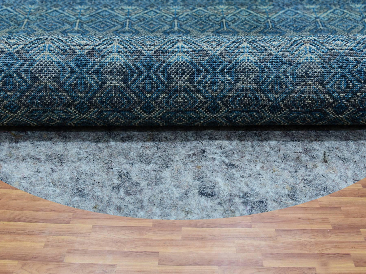Modern / Contemporary hand-knotted wool rug in Blue, 8'0" x 8'0", SKU O079765