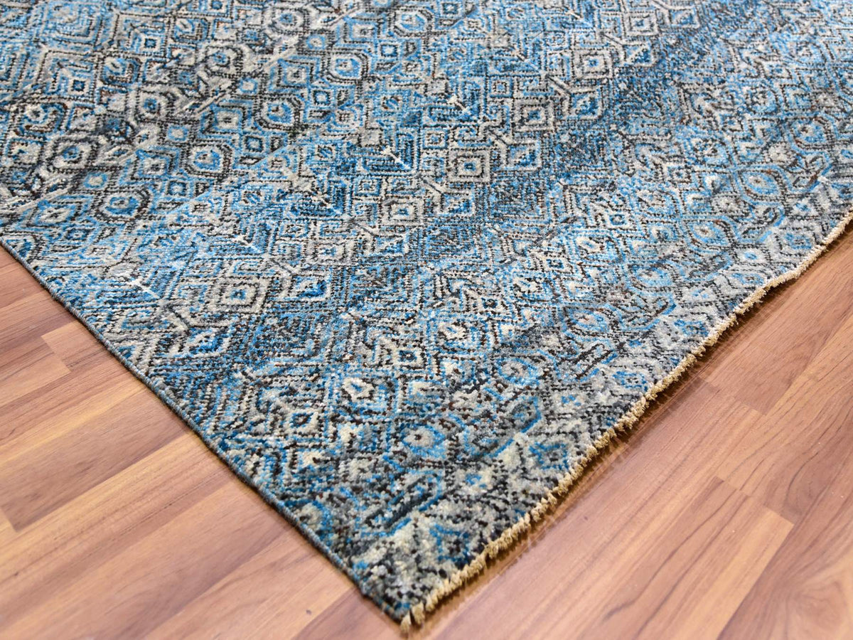 Modern / Contemporary hand-knotted wool rug in Blue, 12'0" x 15'1", SKU O079769