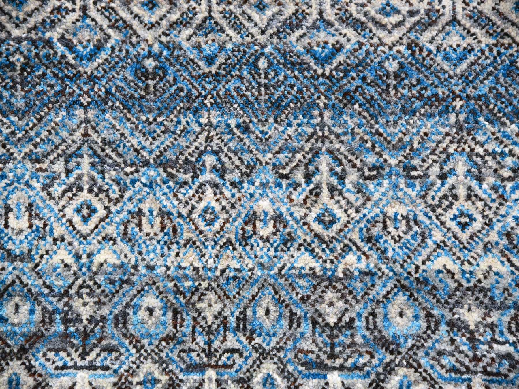 Modern / Contemporary hand-knotted wool rug in Blue, 12'0" x 15'1", SKU O079769