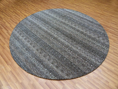 Modern / Contemporary hand-knotted wool rug in Gray, 9'11" x 10'0", SKU O079785