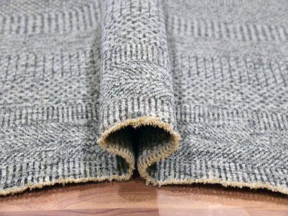 Grey 8'1" x 9'11" Modern / Contemporary Hand knotted Wool Rug - Sku: O079793