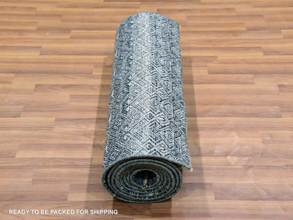 Grey 2'6" x 12'2" Modern / Contemporary Hand knotted Wool Rug - Sku: O079811