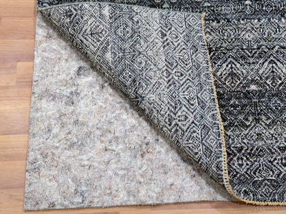 Modern / Contemporary hand-knotted wool runner in Gray, 2'8" x 10'0", SKU O079814