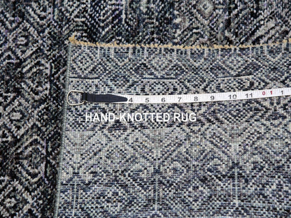 Grey 2'8" x 10'0" Modern / Contemporary Hand knotted Wool Rug - Sku: O079814
