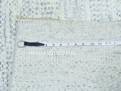 Grey 2'6" x 8'0" Modern / Contemporary Hand knotted Wool Rug - Sku: O079821