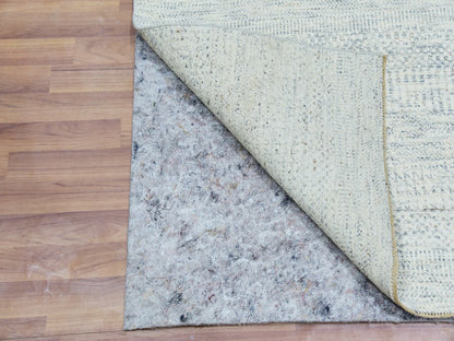 Grey 2'6" x 6'0" Modern / Contemporary Hand knotted Wool Rug - Sku: O079825