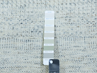 Grey 2'5" x 15'10" Modern / Contemporary Hand knotted Wool Rug - Sku: O079830