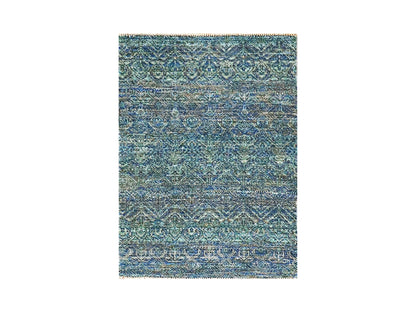 Modern / Contemporary hand-knotted wool rug in Green, 2'0" x 3'0", SKU O079836