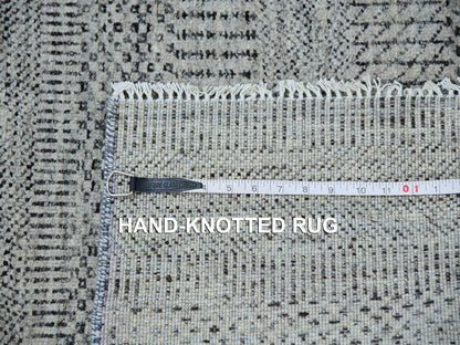Grey 2'7" x 18'4" Modern / Contemporary Hand knotted Wool Rug - Sku: O079885