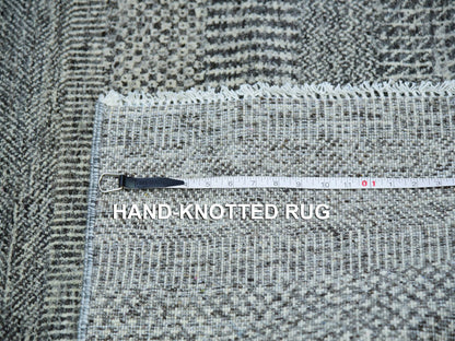Grey 4'0" x 10'2" Modern / Contemporary Hand knotted Wool Rug - Sku: O079889