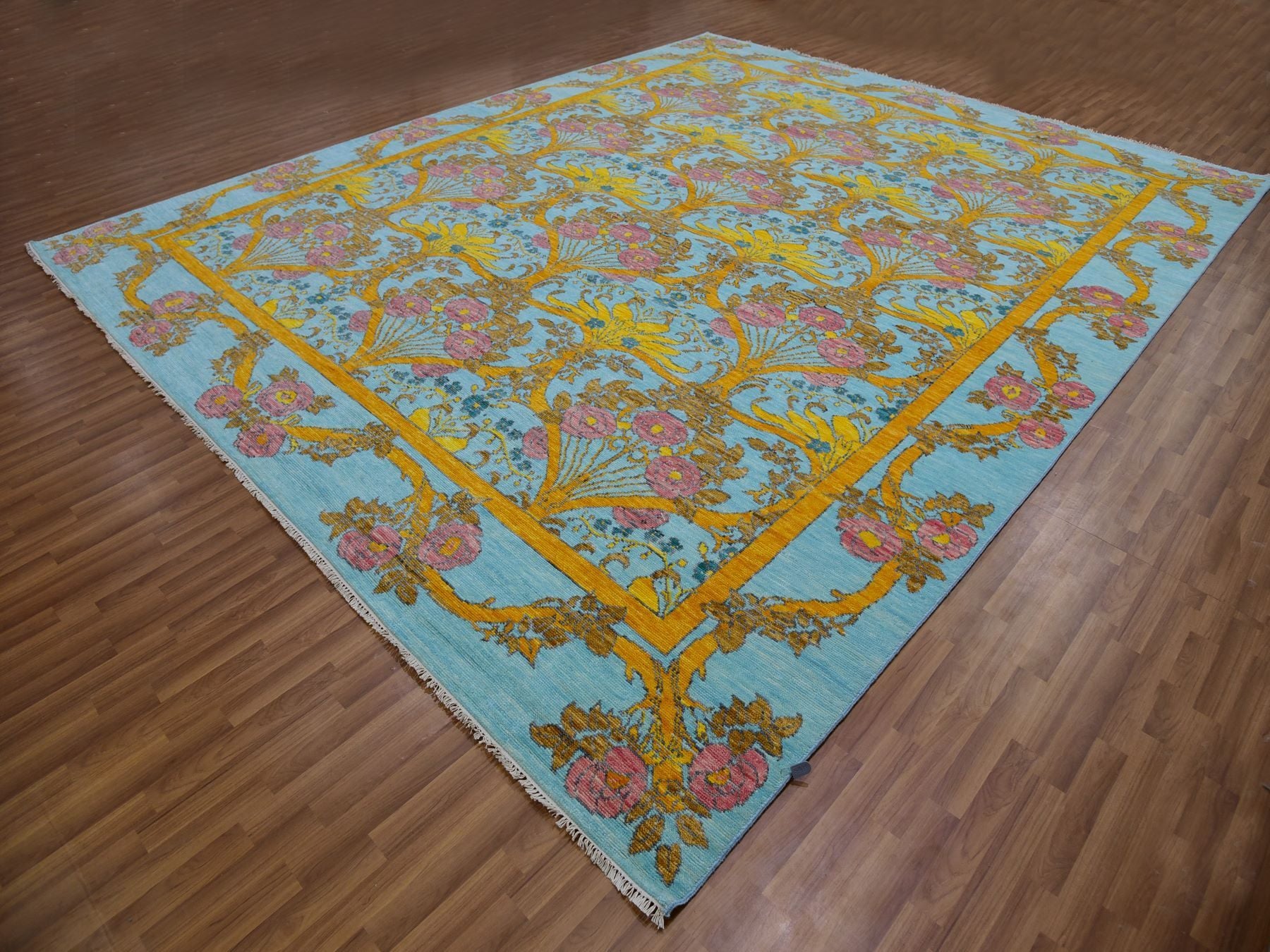 Traditional hand-knotted wool rug in Blue, 12'2" x 14'9", SKU O079911