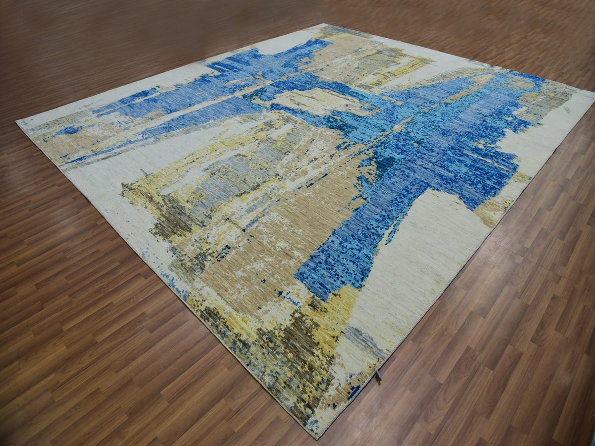 Modern / Contemporary hand-knotted wool rug in Ivory, 12'1" x 13'10", SKU O079915