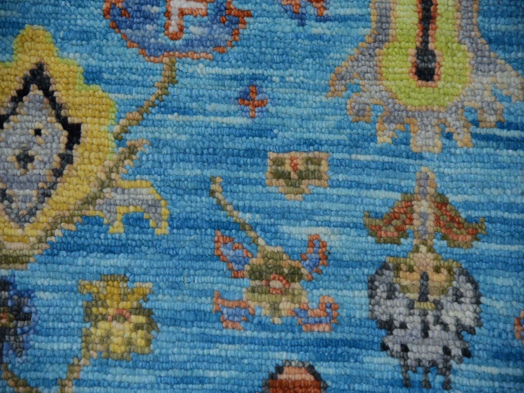 Heriz Traditional hand-knotted wool rug in Blue, 9'3" x 12'5", SKU O079933