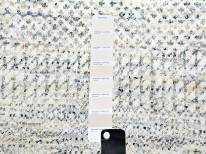 Ivory 13'9" x 13'9" Modern and Contemporary Hand knotted Wool Rug - Sku: O079972