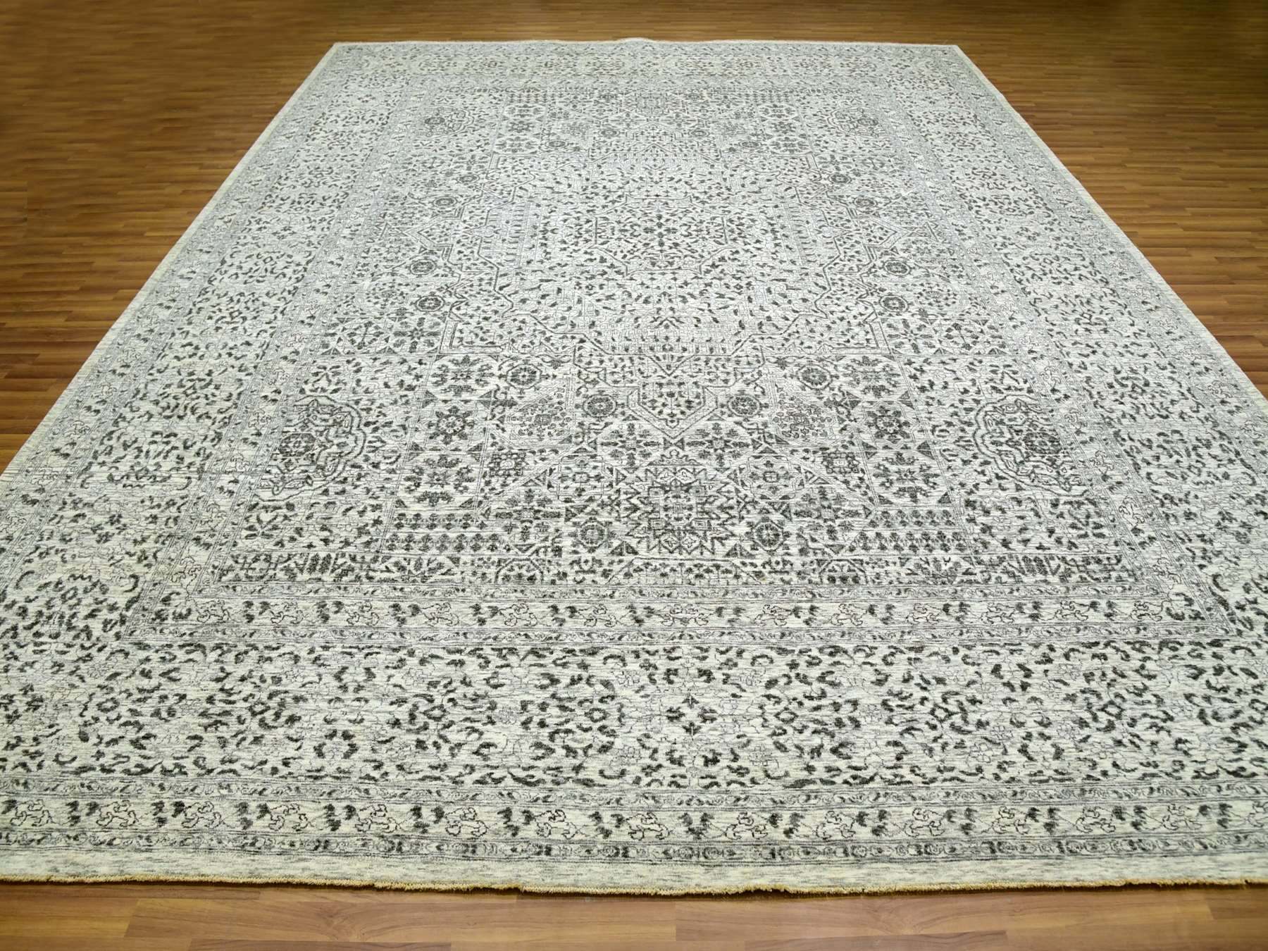 Mamluk Traditional hand-knotted wool rug in Ivory, 12'1" x 15'4", SKU O079983