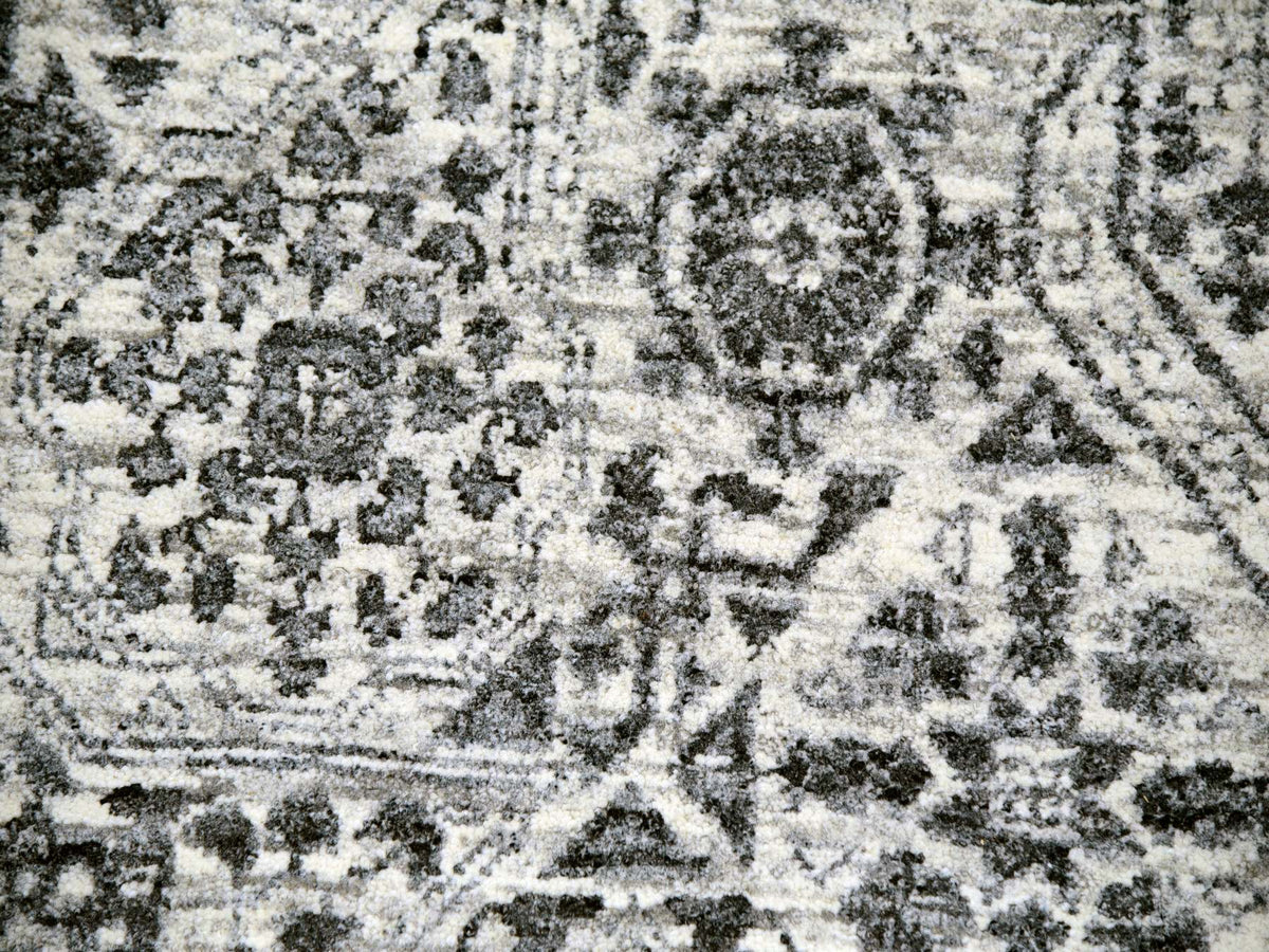 Mamluk Traditional hand-knotted wool rug in Ivory, 12'1" x 15'4", SKU O079983