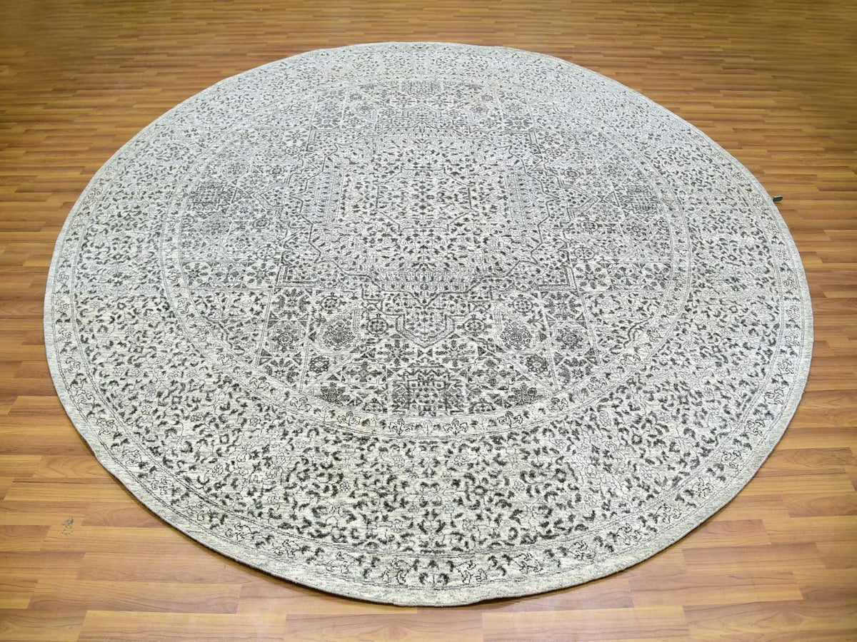 Mamluk Traditional hand-knotted wool rug in Ivory, 10'0" x 10'1", SKU O079986
