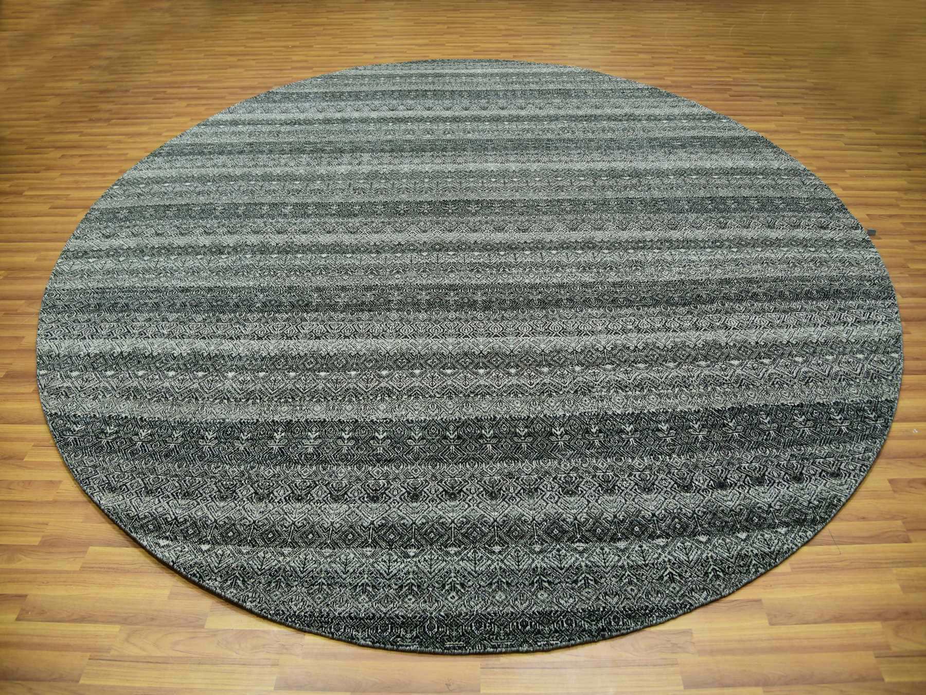 Modern / Contemporary hand-knotted wool rug in Gray, 11'10" x 11'10", SKU O079999