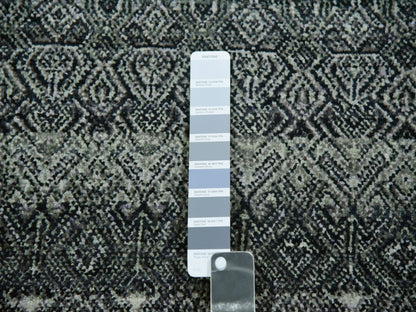 Modern / Contemporary hand-knotted wool rug in Gray, 11'10" x 11'10", SKU O079999