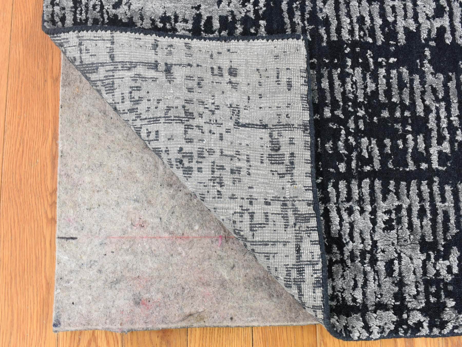 Modern / Contemporary hand-knotted wool/silk rug in Black, 5'10" x 9' — SKU O080033 (view 4)