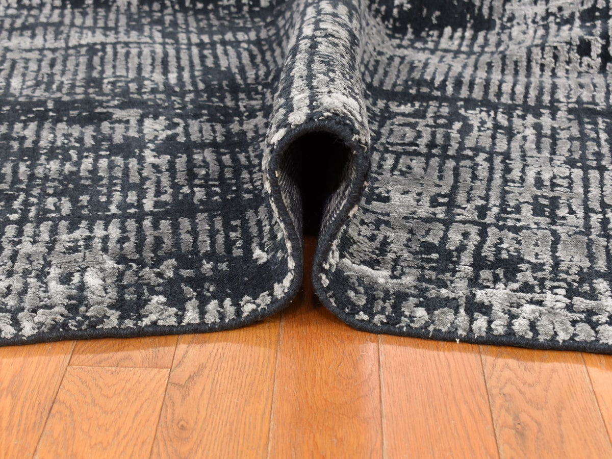 Modern / Contemporary hand-knotted wool/silk rug in Black, 5'10" x 9' — SKU O080033 (view 5)