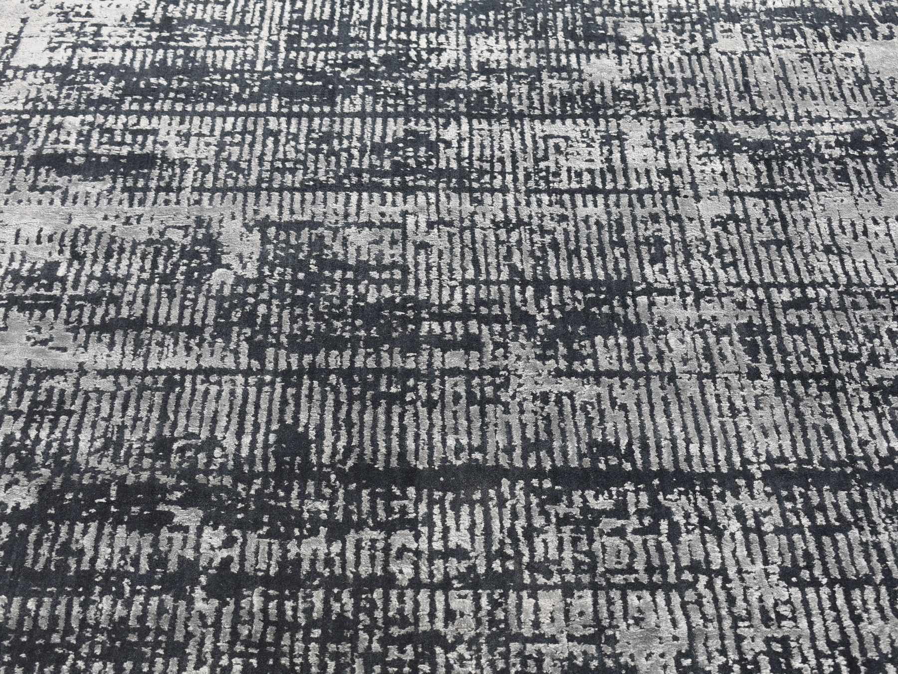 Modern / Contemporary hand-knotted wool/silk rug in Black, 5'10" x 9' — SKU O080033 (view 8)