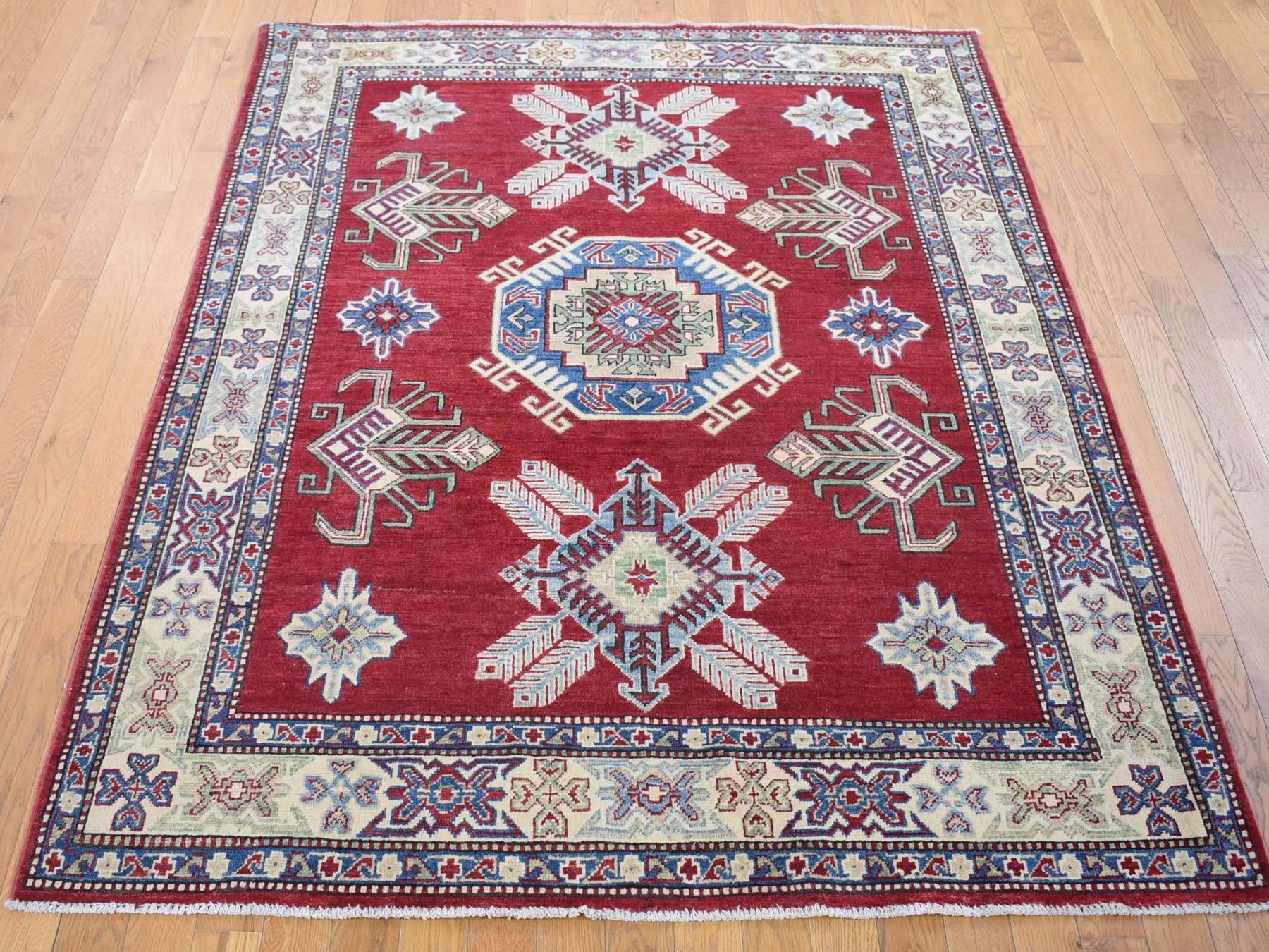 Kazak Kazak hand-knotted wool rug in Red & Ivory, 5'3" x 7'1" — SKU O080083 (view 2)