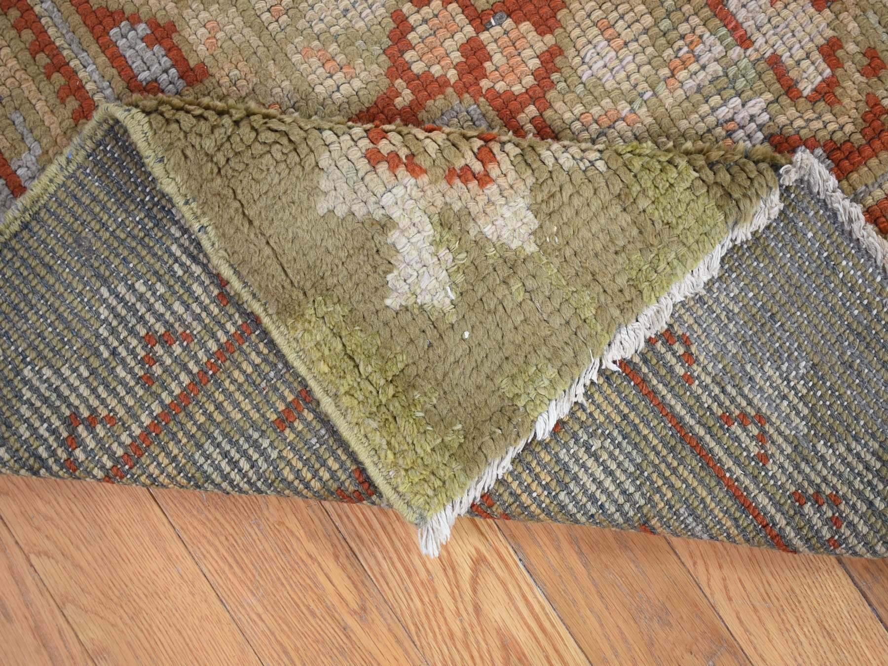 Antique hand-knotted wool rug in Beige, 8'7" x 14'10" — SKU O080099 (view 6)