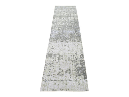 Grey 2'6" x 10'4" Modern / Contemporary Hand knotted Wool Rug - Sku: O080123