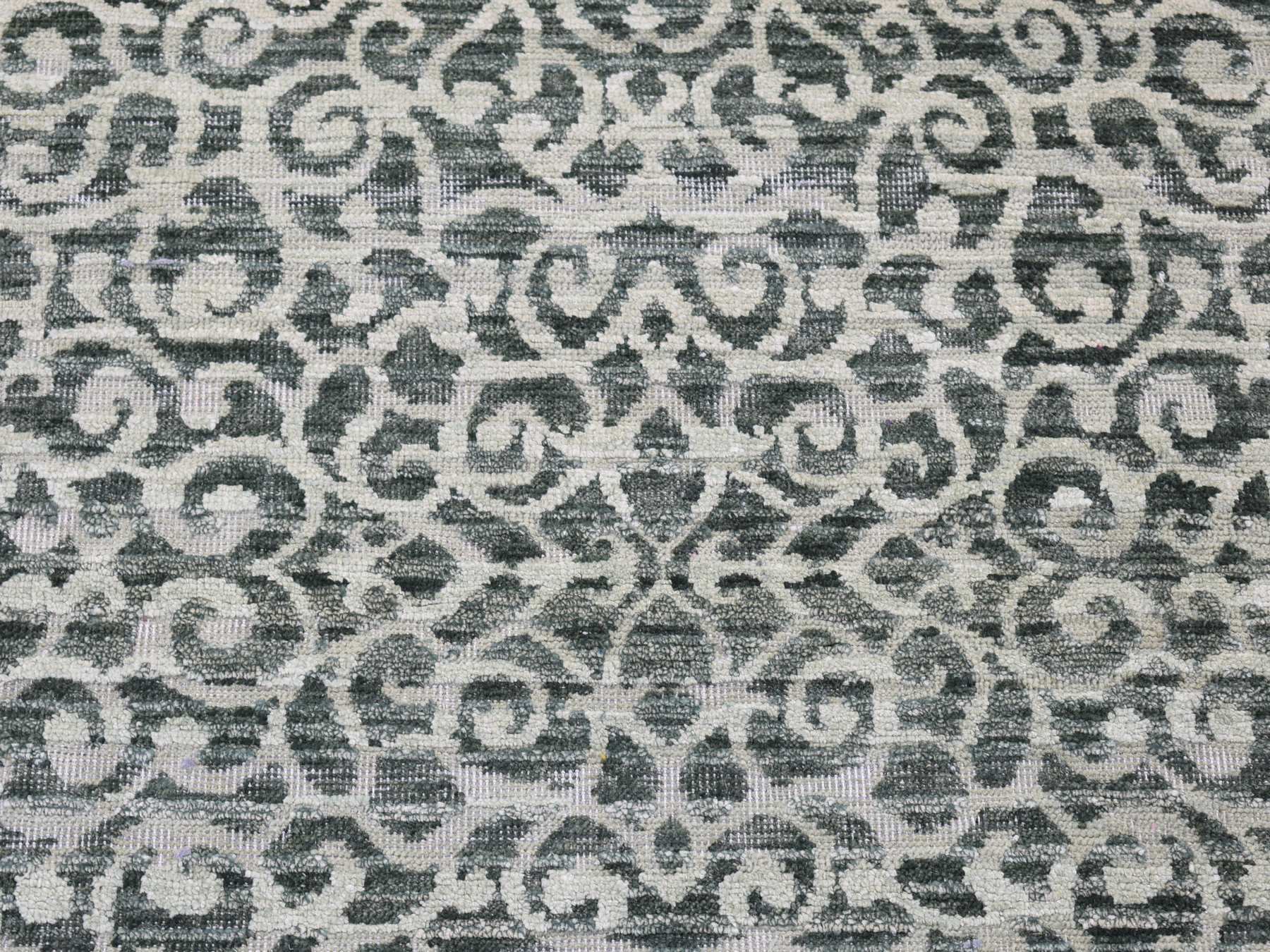 Modern / Contemporary hand-knotted wool/silk runner in Green, 2'9" x 8' — SKU O080151 (view 2)