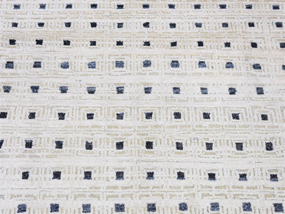 Ivory 2'7" x 8'1" Modern and Contemporary Hand knotted Wool/Silk Rug - Sku: O080154