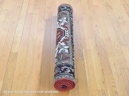 Heriz Heriz hand-knotted wool rug in Red & Navy Blue, 3'10" x 6'1" — SKU O080186 (view 6)