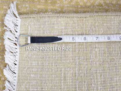 Green 3'1" x 5'1" Modern / Contemporary Hand knotted Wool/Silk Rug - Sku: O080194