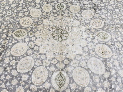 Tabriz Persian hand-knotted wool rug in Gray, 12'5" x 19'4" — SKU O080226 (view 3)