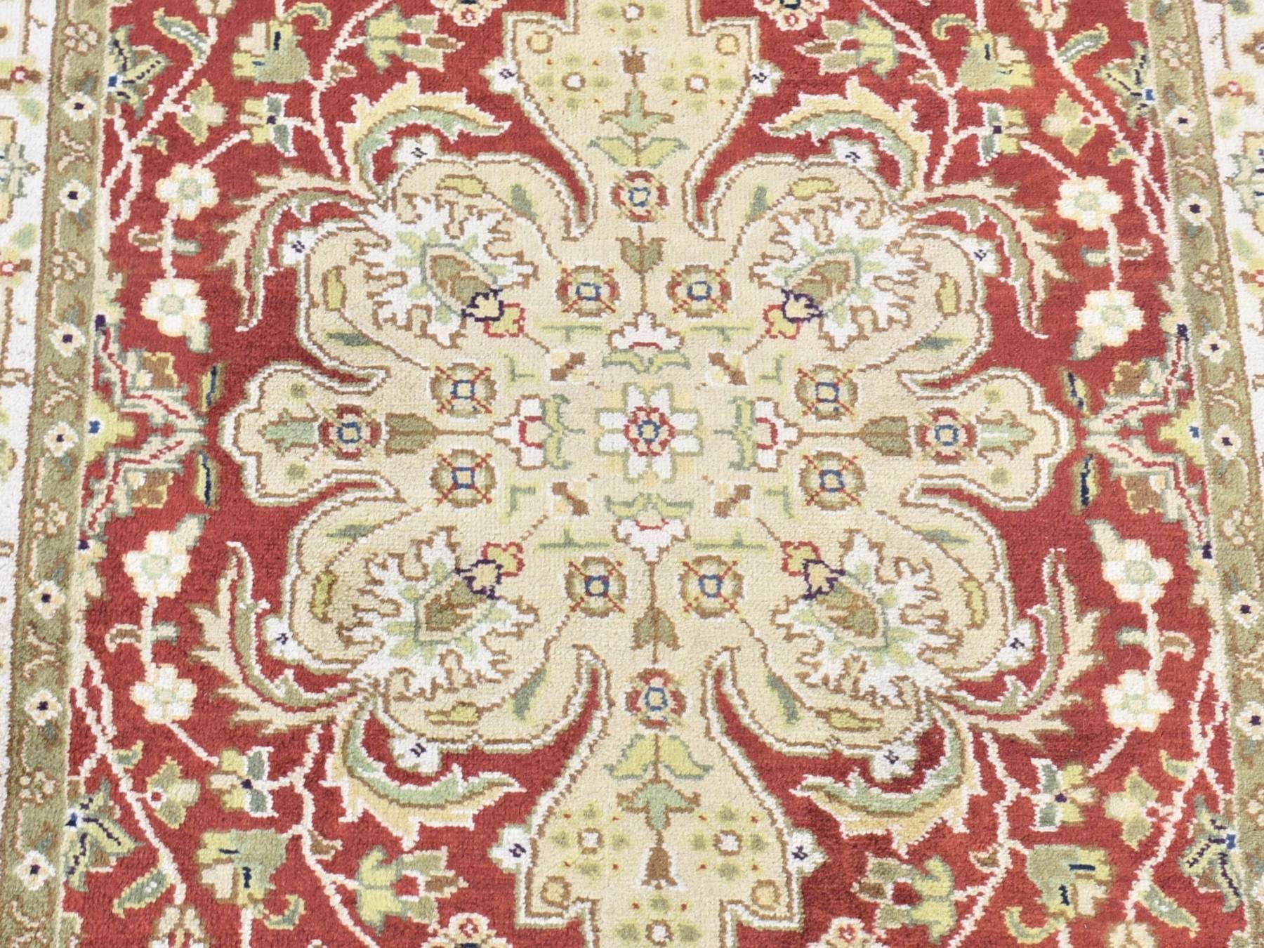 Kashan Fine Oriental hand-knotted new zealand wool runner in Red & Ivory, 2'6" x 17'10" — SKU O080248 (view 2)
