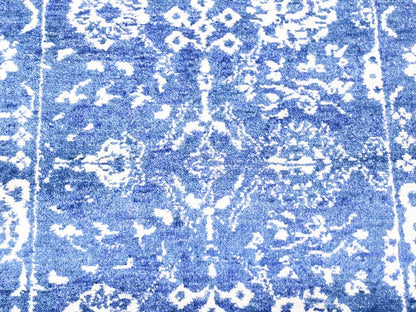 Blue 2'6" x 16'10" Fine Oriental Hand knotted Wool/Silk Rug - Sku: O080256