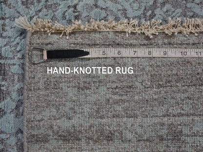 Green 4'0" x 9'9" Transitional Hand knotted Wool/Silk Rug - Sku: O080286